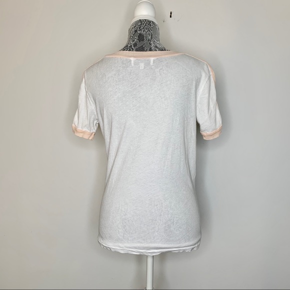 SOLD!!! WILDFOX ‘Kiss Me I’m Terrific’ T-Shirt - Picture 3 of 7